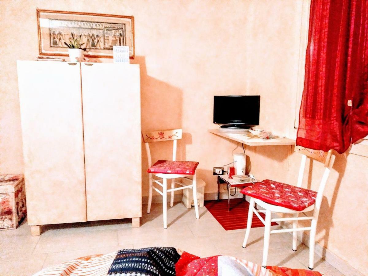 B&B Peschi In Fiore Валеджо сул Минчио Екстериор снимка
